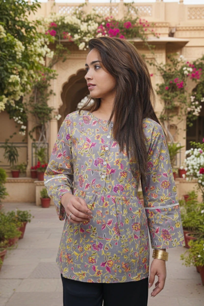 Red and White Indigo Printed Cotton Kurti – Elegant Everyday Wear