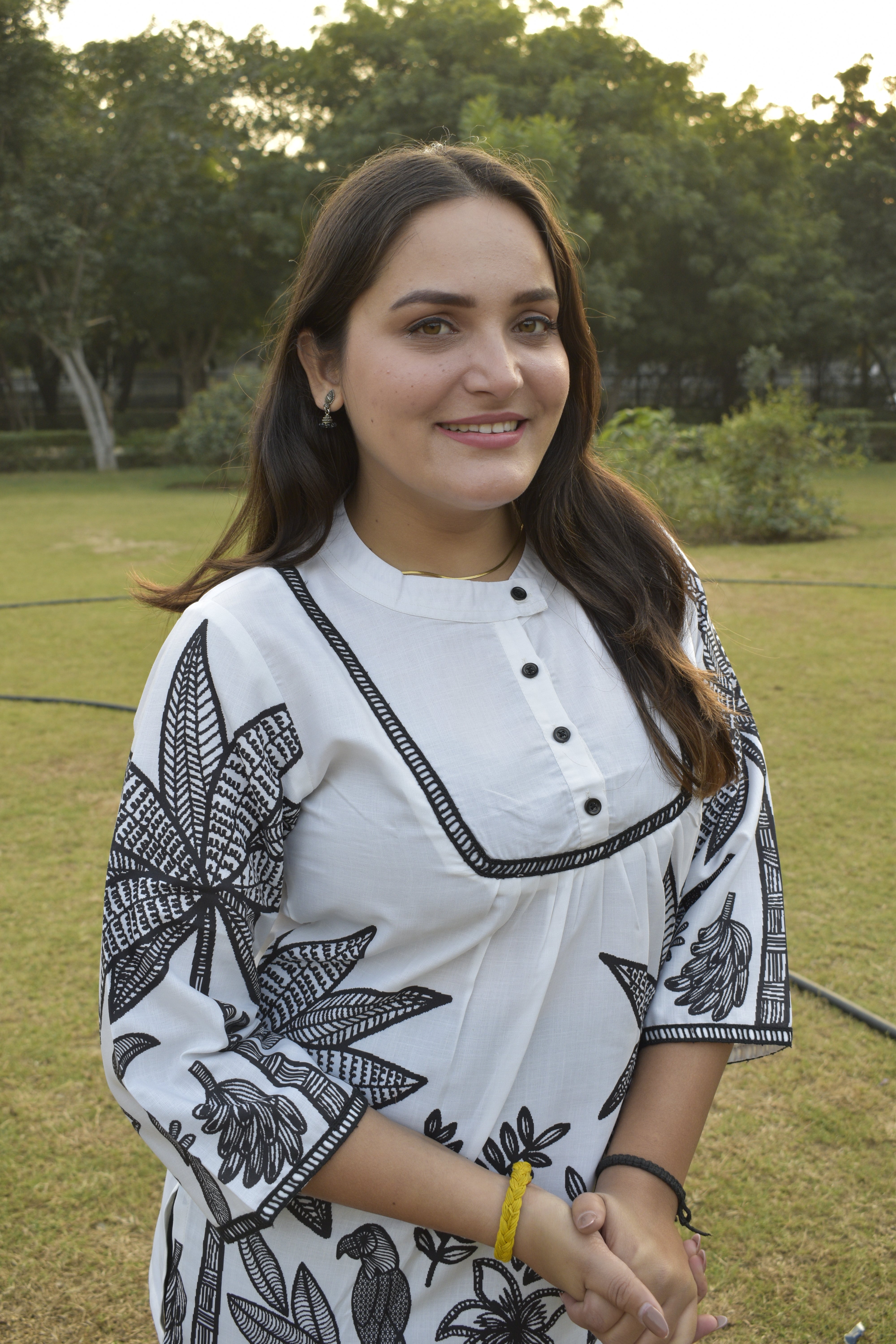 White Floral Printed Cotton Kurti with Black Lace Panel | Designer Everyday Wear | Elegant Monochrome Look for Office & Outings